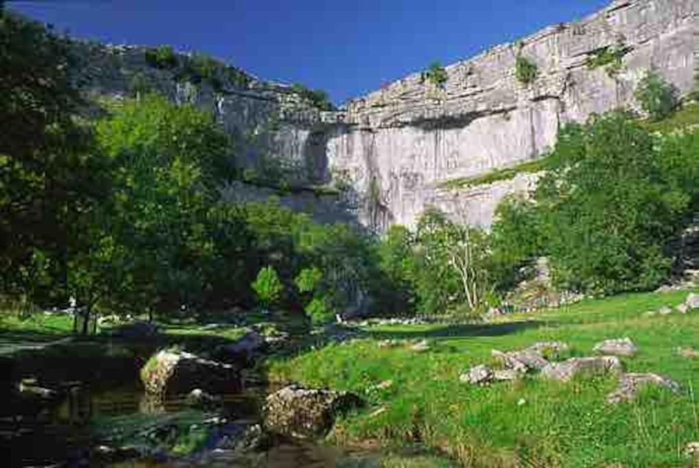 Ingledale Apartment, Ingleton, Yorkshire Dales National Park, Famous Three Peaks, Near The Lake District, Pets Are Welcome Инглтон Экстерьер фото