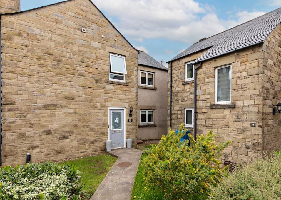 Ingledale Apartment, Ingleton, Yorkshire Dales National Park, Famous Three Peaks, Near The Lake District, Pets Are Welcome Инглтон Экстерьер фото
