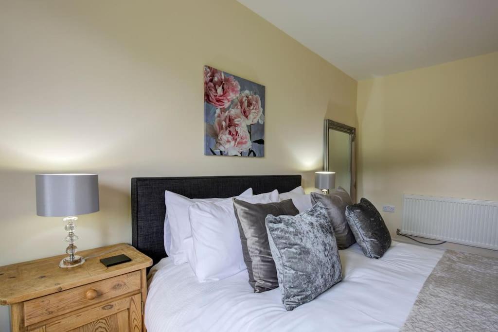 Ingledale Apartment, Ingleton, Yorkshire Dales National Park, Famous Three Peaks, Near The Lake District, Pets Are Welcome Инглтон Экстерьер фото