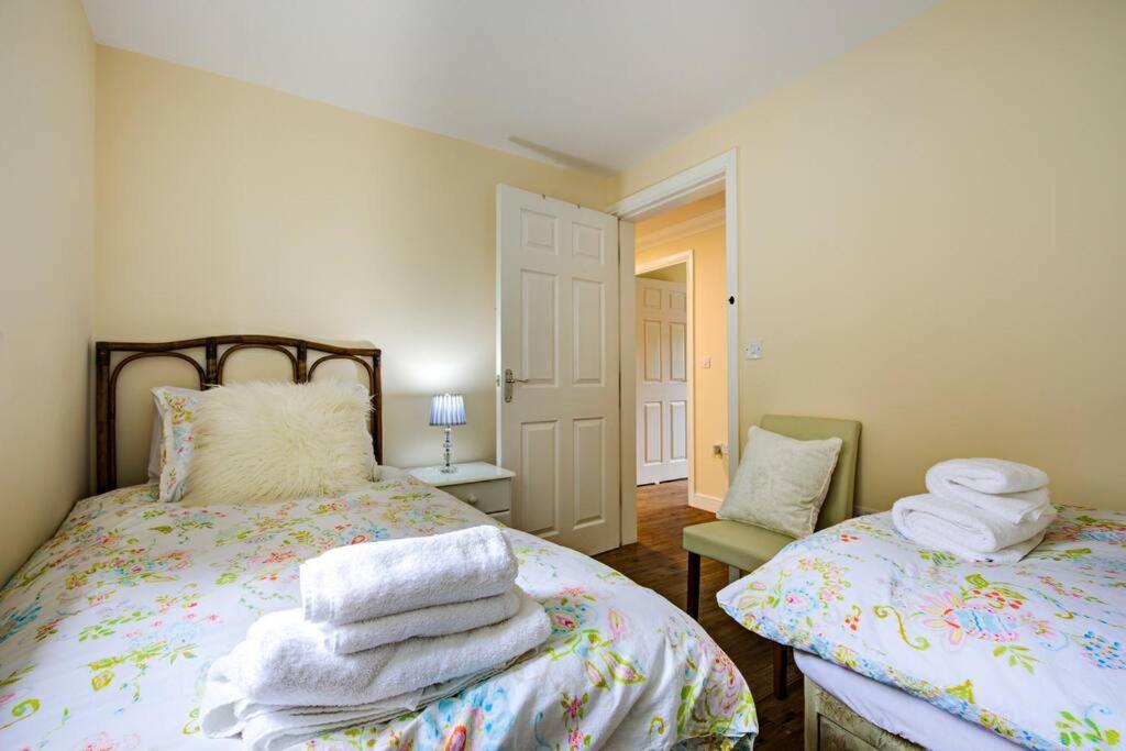 Ingledale Apartment, Ingleton, Yorkshire Dales National Park, Famous Three Peaks, Near The Lake District, Pets Are Welcome Инглтон Экстерьер фото